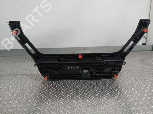 Climate control TOYOTA COROLLA Saloon (_E21_) 1.8 VVTi Hybrid (ZWE211, MZEA12) | BP38255678I5 - Image 3