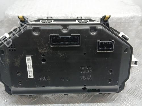 Instrument cluster TOYOTA YARIS (_P13_) 1.5 Hybrid (NHP130_, NHP130) | BP26395833C47 