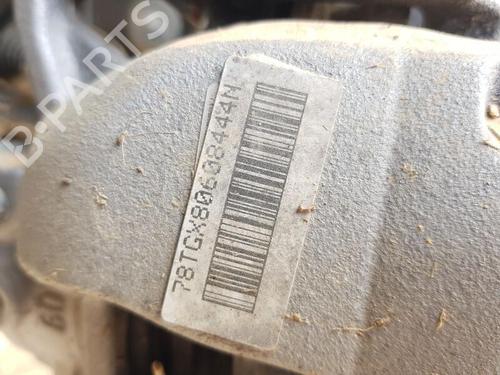 Used Left front brake caliper PEUGEOT 308 SW III (FC_, FJ_, FR_, F4_, FN_) BlueHDi 130 (FCYHZL, FCYHZT) (131 hp) 26614134