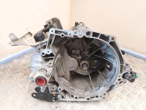 Used Gearbox Gearbox PEUGEOT 2008 II (UD_, US_, UY_, UJ_, UR_, UC_) 1.2 PureTech 100 (USHNK) (101 hp) 33460459 33460459