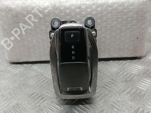 Used Gear lever PEUGEOT 2008 II (UD_, US_, UY_, UJ_, UR_, UC_) 1.5 BlueHDI 130 (131 hp) 13523630