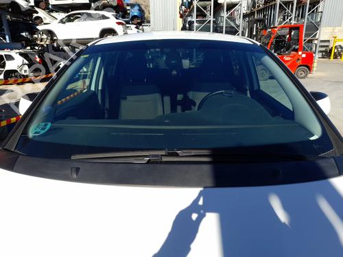 Used Windscreen PEUGEOT 5008 (0U_, 0E_) 1.6 BlueHDi 120 (120 hp) 31888410