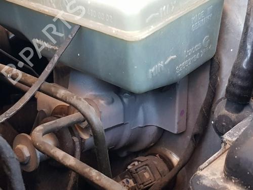 Used Brake master cylinder MERCEDES-BENZ S-CLASS (W220) [1998-2005]  16071960