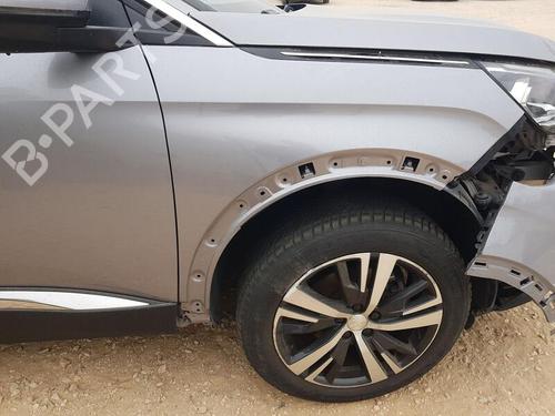 Used Right front fenders PEUGEOT 3008 II SUV (MC_, MR_, MJ_, M4_) 1.2 THP/ PureTech 130 (MRHNSM, MRHNSU, MRHNSJ, MRHNYW,... (131 hp) 29527894