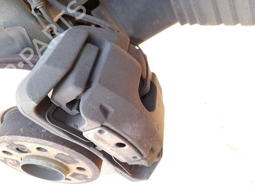 Used Left front brake caliper BMW 5 (E60) 530 d (218 hp) 30126600