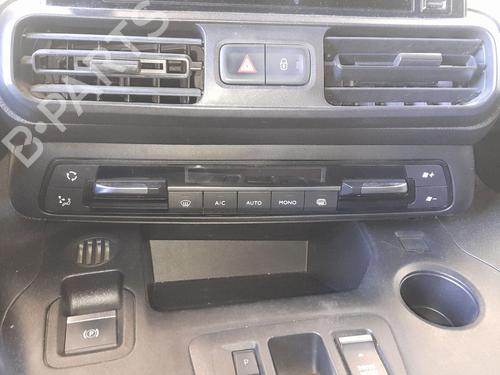 Used Climate control Climate control 37273671 37273671