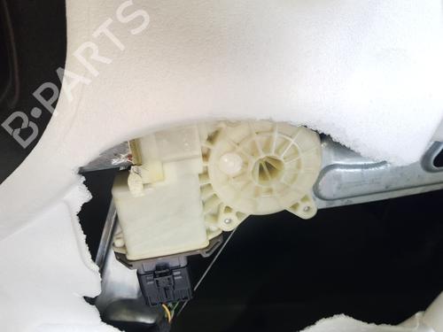 Used Front right window mechanism Front right window mechanism PEUGEOT 5008 (0U_, 0E_) 1.6 HDi (112 hp) 33936552 33936552