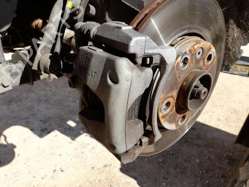 Used Left front brake caliper RENAULT MEGANE IV Grandtour (K9A/M/N_) 1.5 Blue dCi 115 (K9A6) (116 hp) 30083394