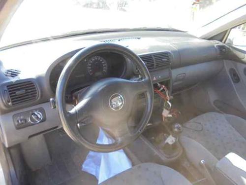 Left front fog light SEAT TOLEDO II (1M2) | BP216690C30