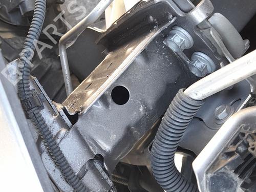 Used Front bumper reinforcement Front bumper reinforcement TOYOTA AURIS (_E18_) 1.4 D-4D (NDE180_, NDE180R) (90 hp) 33831670 33831670