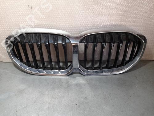 Front grille BMW 1 (F40) [2019-2024]  13876292