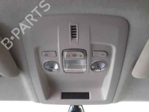 Luz interior Luz interior CITROËN C4 CACTUS 1.2 VTi 82 (82 hp) 37473358 37473358
