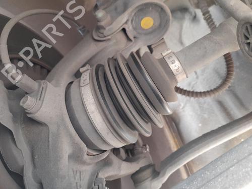 Used Right front driveshaft HYUNDAI i40 I (VF) 1.7 CRDI (141 hp) 30179005