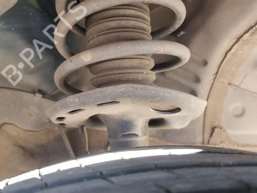 Used Right front shock absorber TOYOTA AURIS (_E18_) 1.8 Hybrid (ZWE186_, ZWE186R) (136 hp) 17871211