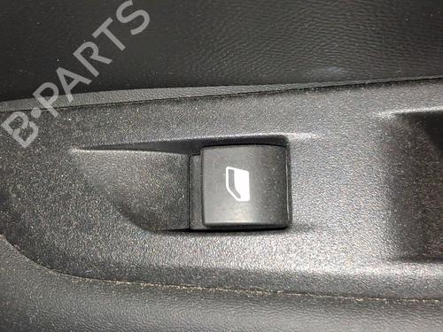 Used Right rear window switch Right rear window switch 39621409 39621409