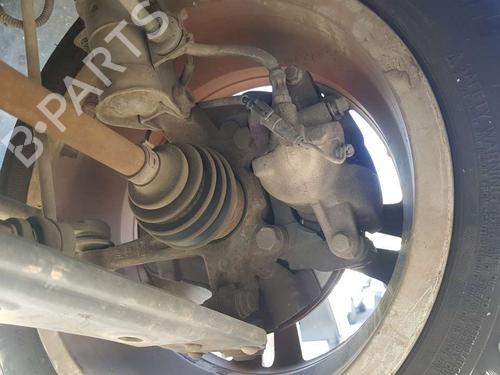 Used Left front steering knuckle FIAT GRANDE PUNTO (199_) 1.4 (199AXB11, 199AXB1A, 199BXB1A, 199AXL1A) (77 hp) 19117470