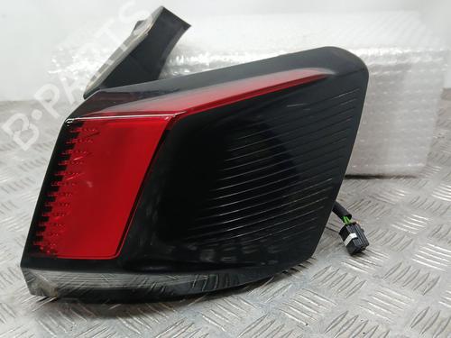 Used Right taillight PEUGEOT 3008 II SUV (MC_, MR_, MJ_, M4_) 1.2 THP/ PureTech 130 (MRHNSM, MRHNSU, MRHNSJ, MRHNYW,... (131 hp) 26551915