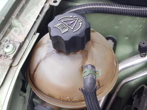 Used Expansion tank PEUGEOT 307 (3A/C) 2.0 HDi 90 (90 hp) 26449750