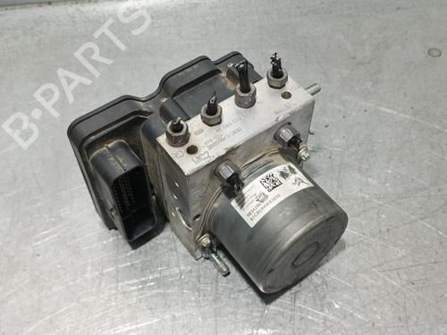 Used ABS pump PEUGEOT RIFTER 1.5 BlueHDi 100 (102 hp) 9307249