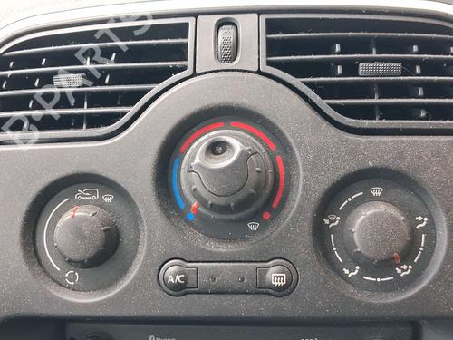 Used Climate control Climate control 37646003 37646003