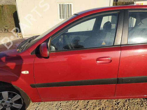 Used Left front door KIA RIO I Hatchback (DC) [2000-2006]  22785329