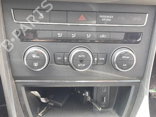 climate-control-seat-leon-st-5f8-2012-2013-2014-2015-2016-2017-2018-2019-2020-36302857 main image