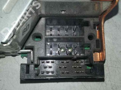 Radio PEUGEOT 1007 (KM_) | BP242398E6