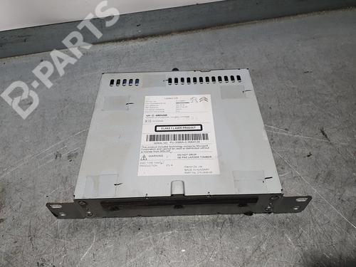 Used Radio PEUGEOT 308 II (LB_, LP_, LW_, LH_, L3_) 1.2 THP 130 (131 hp) 9251202