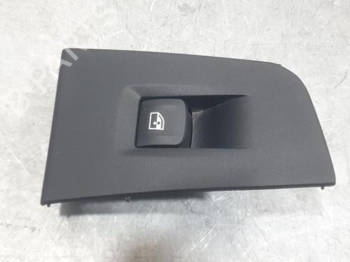right-front-window-switch-bmw-1-f40-2019-33434422 main image
