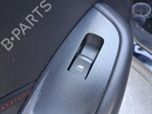 left-rear-window-switch-mg-mg-zs-suv-azs1-2017-34103192 main image
