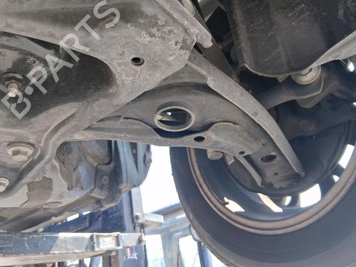 Used Left front suspension arm Left front suspension arm 37183417 37183417