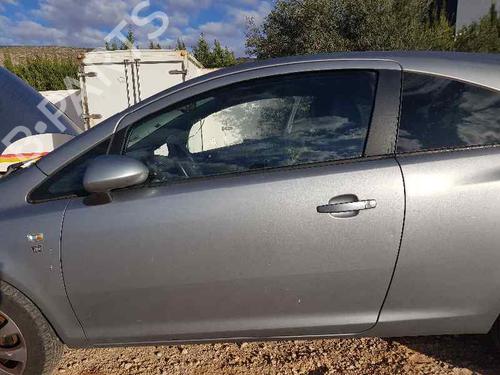Used Left front door OPEL CORSA D (S07) [2006-2015]  22973489