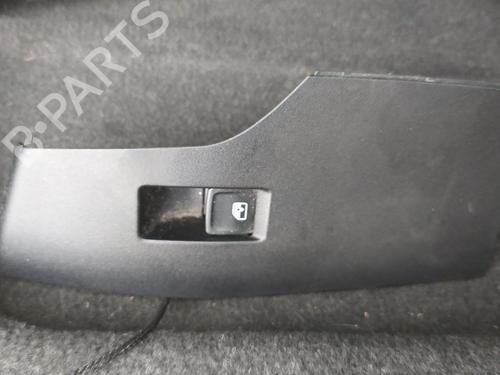 Used Right front window switch SEAT IBIZA V (KJ1, KJG) 1.0 MPi (80 hp) 32732323