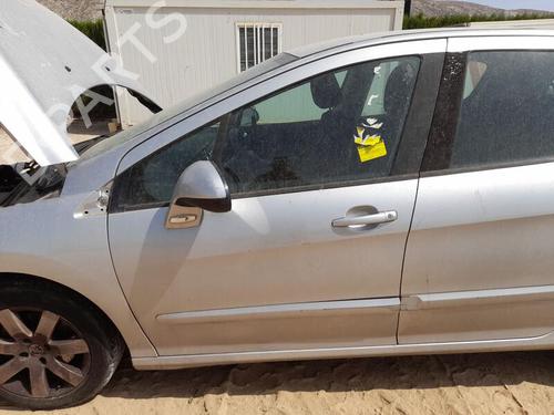 Used Left front door PEUGEOT 308 I (4A_, 4C_) 1.6 HDi (90 hp) 26910562