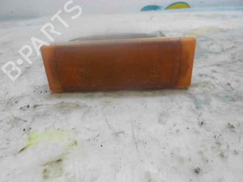 Used Right front indicator Right front indicator RENAULT RAPID Box Body/MPV (F40_, G40_) 1.6 D (F404) (55 hp) 2579889 2579889