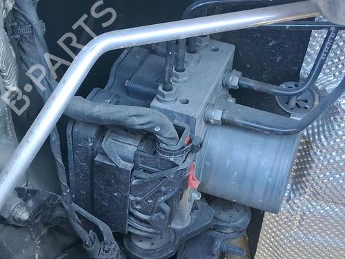 Used ABS pump ABS pump VW POLO VI (AW1, BZ1, AE1) 1.0 TSI (95 hp) 33660692 33660692