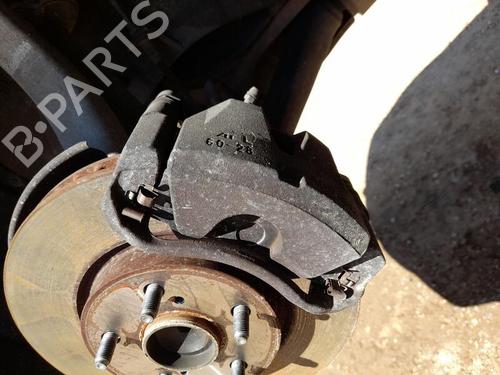 Bremssattel links vorne für LEXUS IS II (_E2_) 220d (ALE20) (177 hp) 28816158