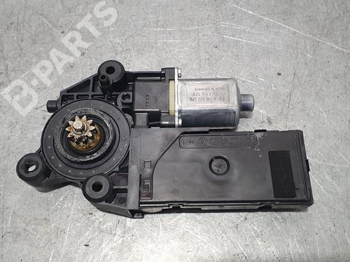 Used Left front window motor RENAULT MEGANE III Hatchback (BZ0/1_, B3_) [2008-2025]  9251155