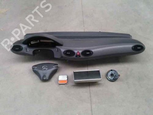 Used Airbag Kit MERCEDES-BENZ A-CLASS (W168) A 140 (168.031, 168.131) (82 hp) 4197742