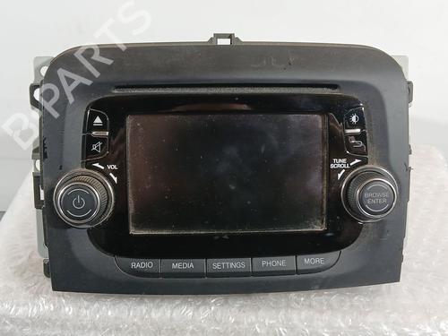 Used Radio Radio FIAT 500L (351_, 352_) 1.4 (199LYB1B) (95 hp) 26525555 26525555