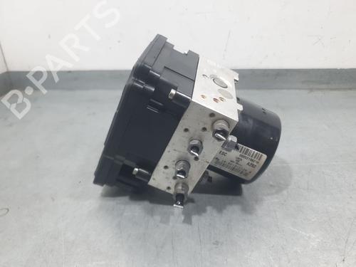 Used ABS pump ABS pump FIAT DOBLO Cargo (263_) 1.3 D Multijet (263WXU1A, 263ZXU1A, 263WYB1A, 263ZYB1A) (95 hp) 33427658 33427658