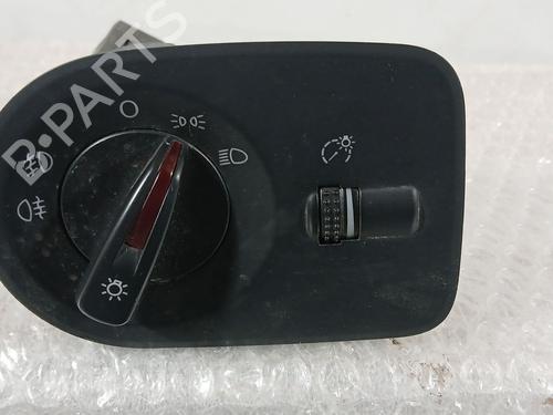 Used Headlight switch Headlight switch 39033014 39033014