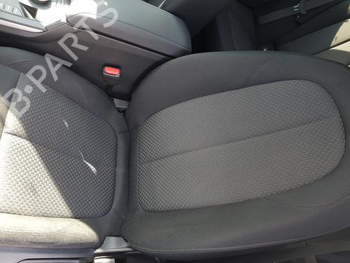 Asiento delantero izquierdo BMW 1 (F40) [2019-2025]  12561792