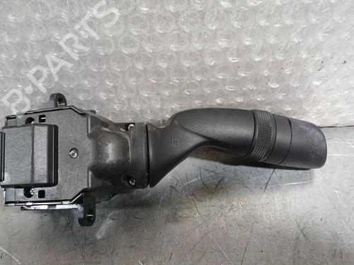 Headlight switch TOYOTA COROLLA Hatchback (_E21_, _EA1_, _EH1_) 1.8 Hybrid (ZWE211) | BP38015757I24 - Image 3