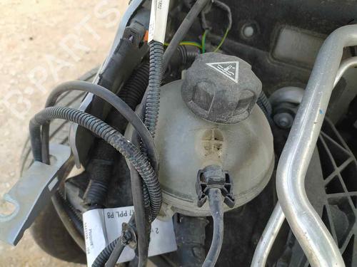 Used Expansion tank PEUGEOT 3008 II SUV (MC_, MR_, MJ_, M4_) 1.2 THP/ PureTech 130 (MRHNSM, MRHNSU, MRHNSJ, MRHNYW,... (131 hp) 24673048