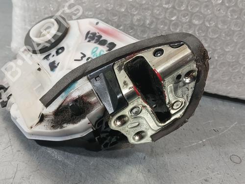 rear-right-lock-toyota-aygo-_b4_-2014-36498472 main image