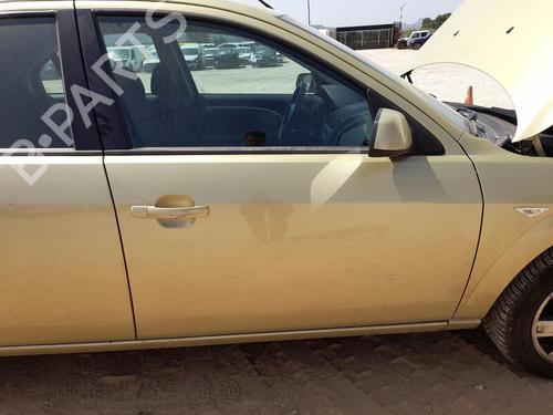 Used Right front door FORD MONDEO III (B5Y) 2.0 TDCi (130 hp) 27151357