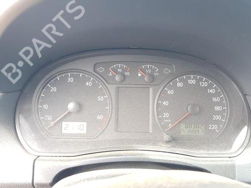Cockpit VW POLO (9N_, 9A_) 1.4 16V (75 hp) 25470184