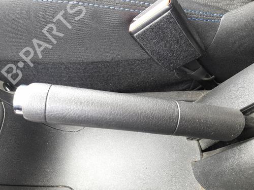 håndbremse PEUGEOT 208 I (CA_, CC_) 1.2 VTI 82 (82 hp) 26217362