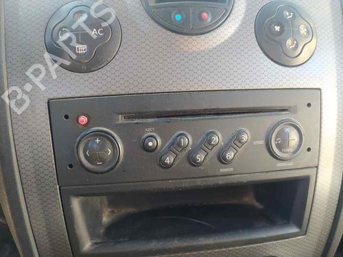 Bilradio RENAULT MEGANE II Estate (KM0/1_) [2003-2012]  25157692